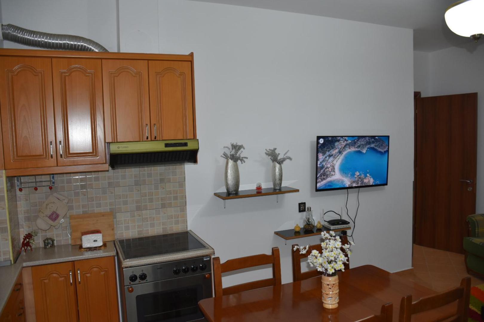 Leo Apartment Permet Luaran gambar