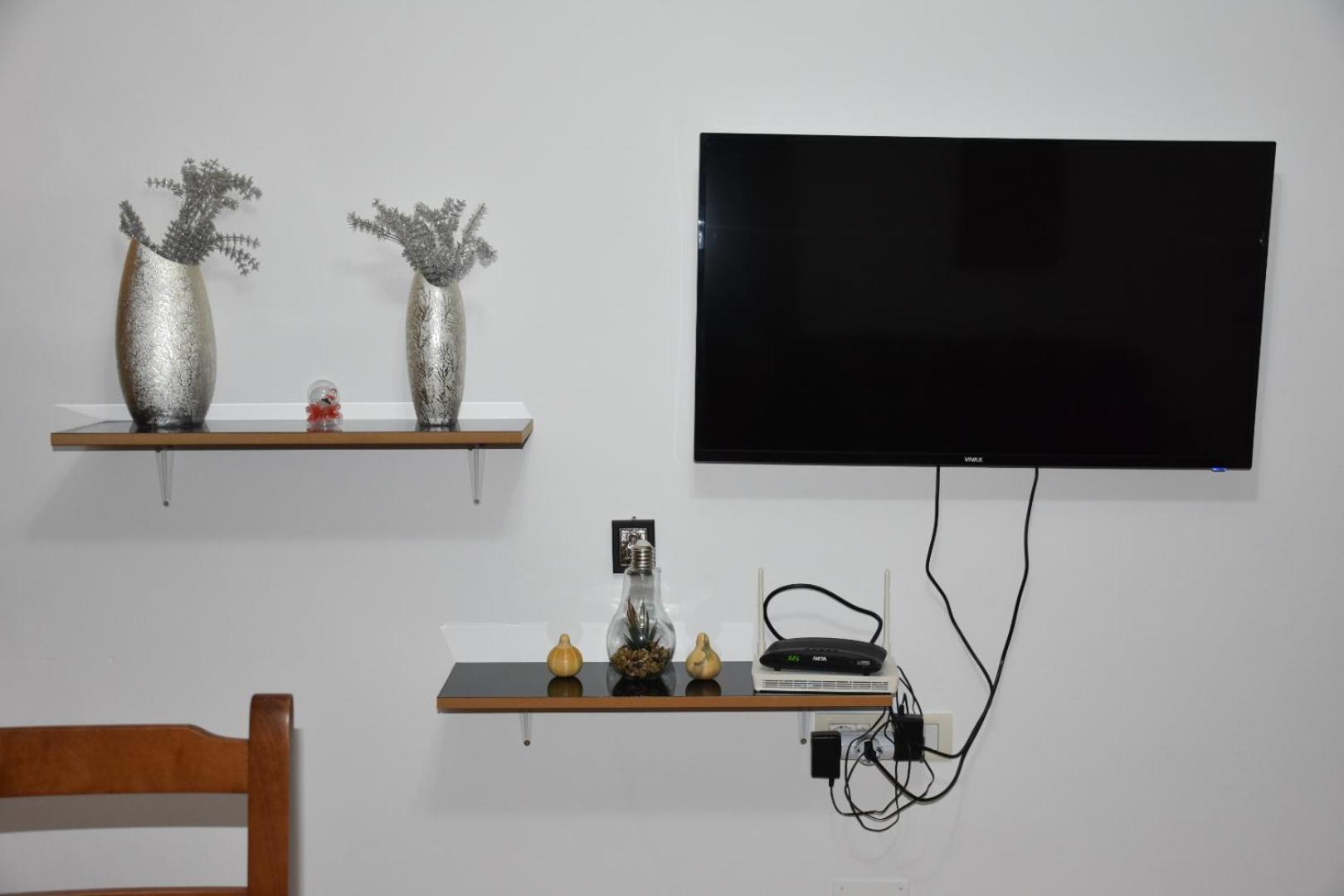 Leo Apartment Permet Luaran gambar